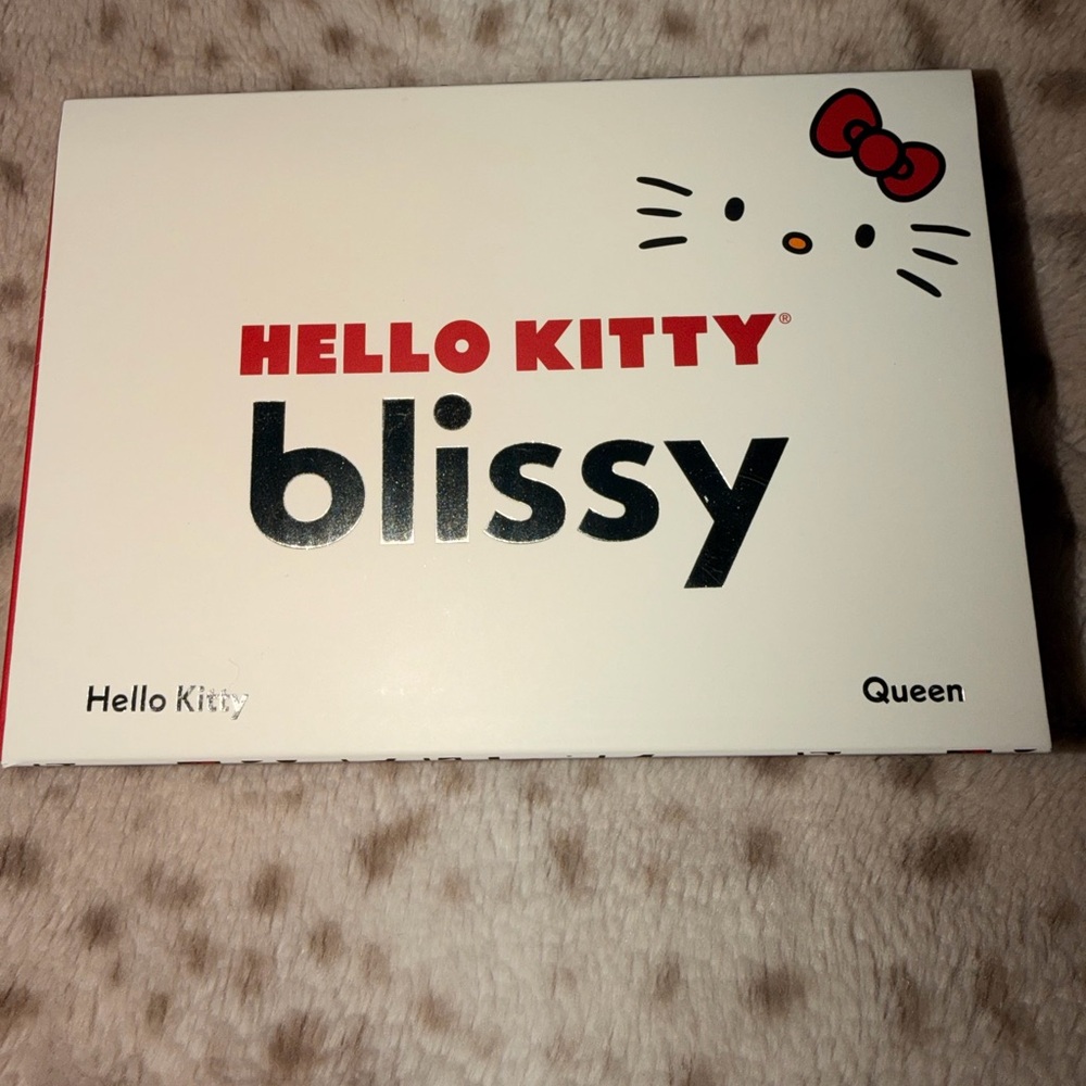 Hello Kitty Queen pillow Case mulberry silk